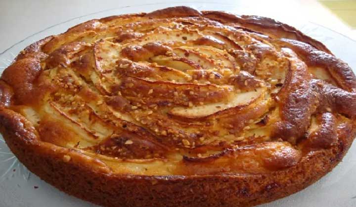 Gâteau au yaourt et aux pommes extra suave