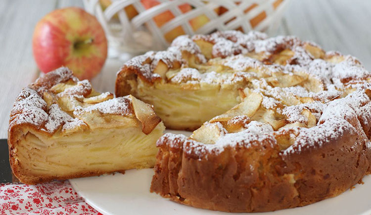 Gâteau invisible aux pommes façon Cyril Lignac