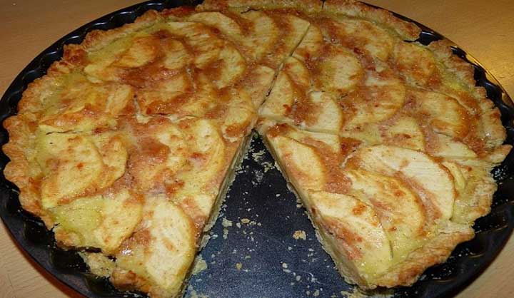 TARTE AUX POMMES CREME PATISSIERE